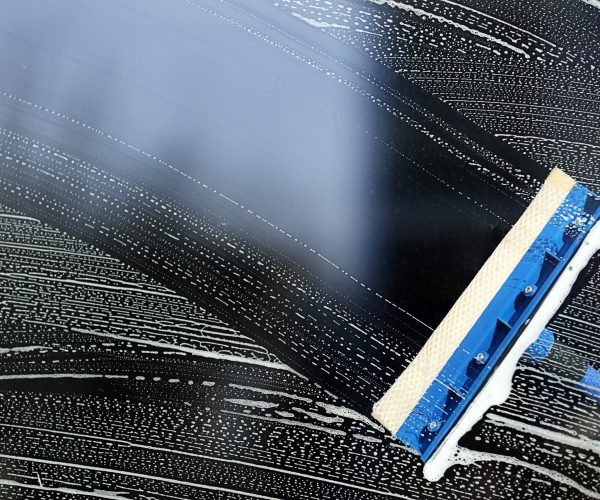 Why Choose Our Commercial Window Cleaning Service?
